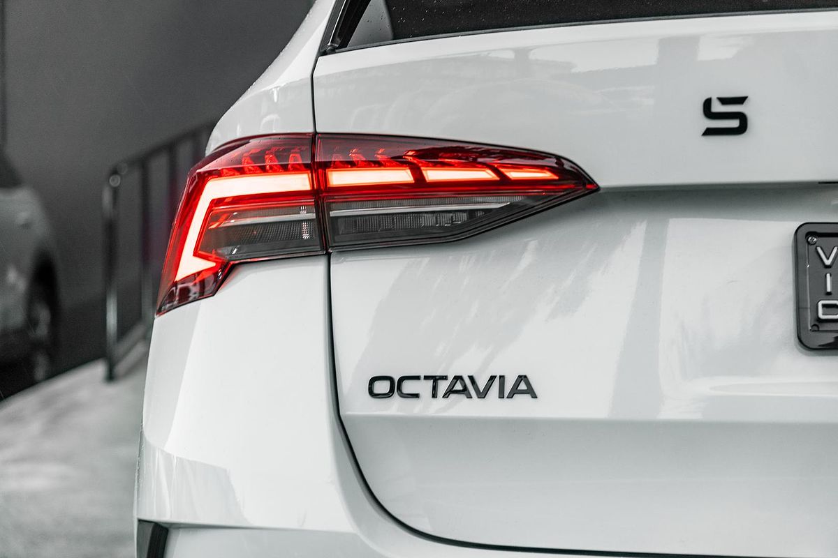 2025 SKODA Octavia RS NX