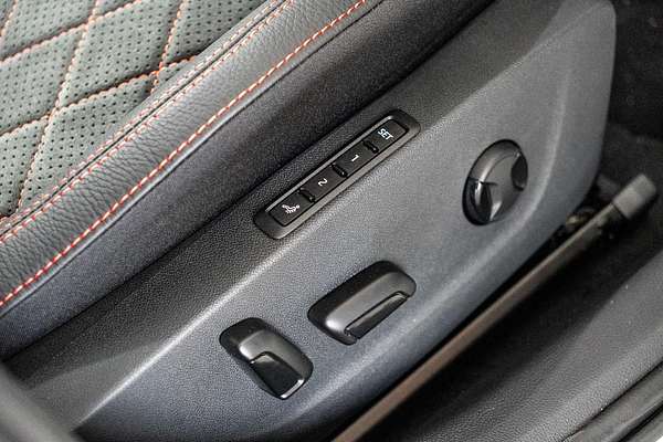 2025 SKODA Octavia RS NX