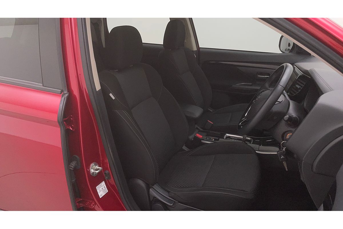 2021 Mitsubishi Outlander ES ZL