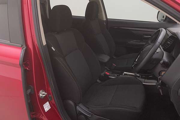 2021 Mitsubishi Outlander ES ZL