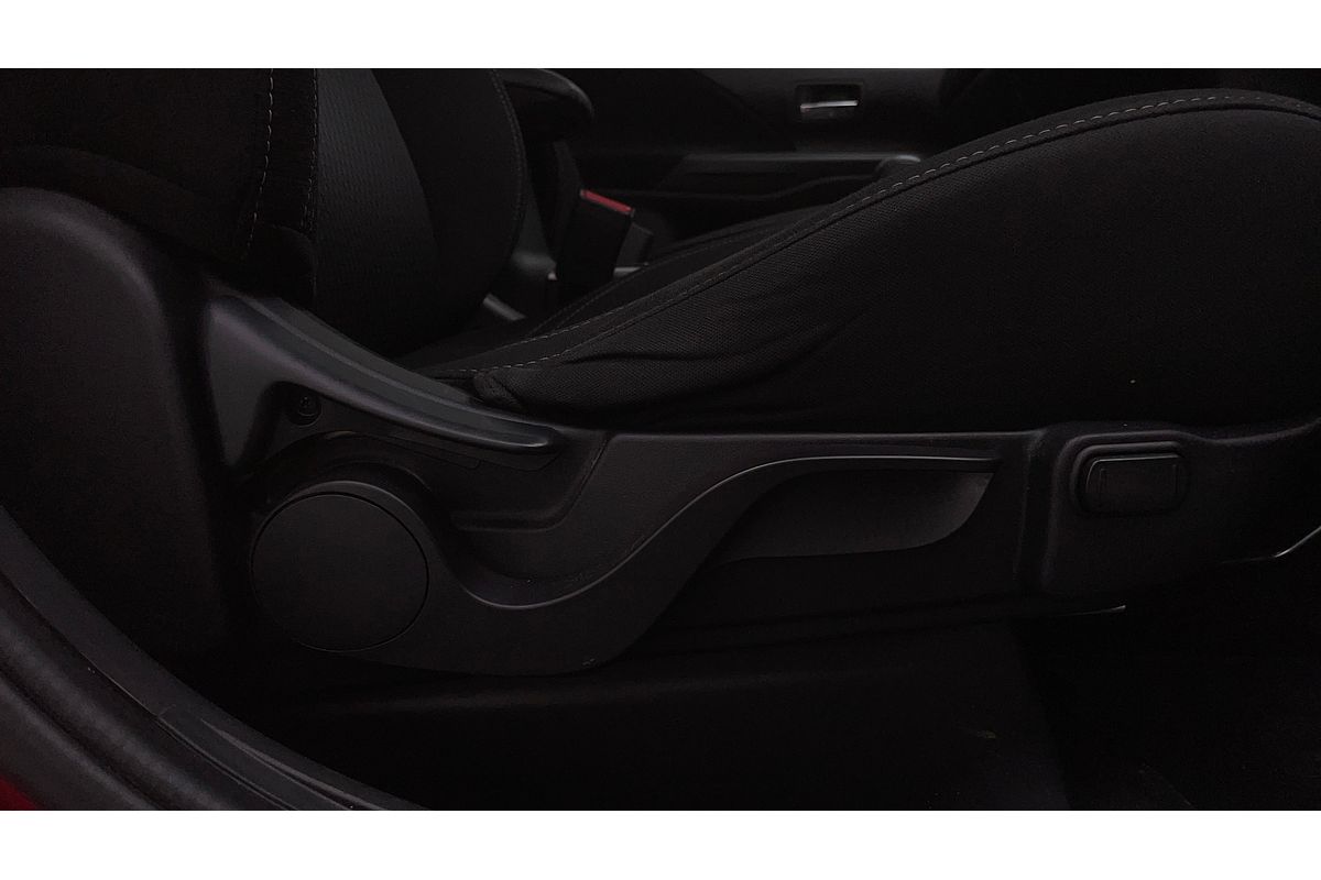 2021 Mitsubishi Outlander ES ZL