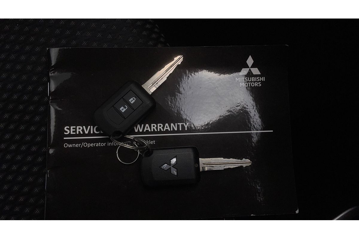 2021 Mitsubishi Outlander ES ZL