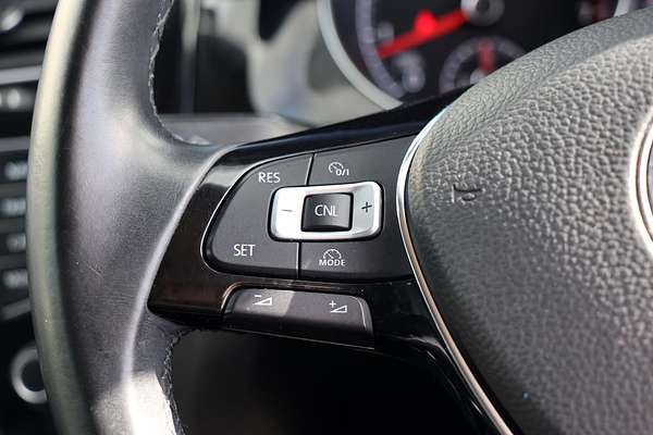 2013 Volkswagen Golf 103TSI Highline 7