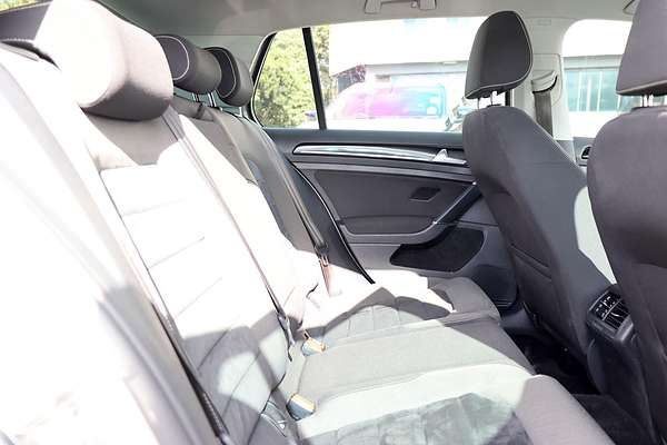 2013 Volkswagen Golf 103TSI Highline 7