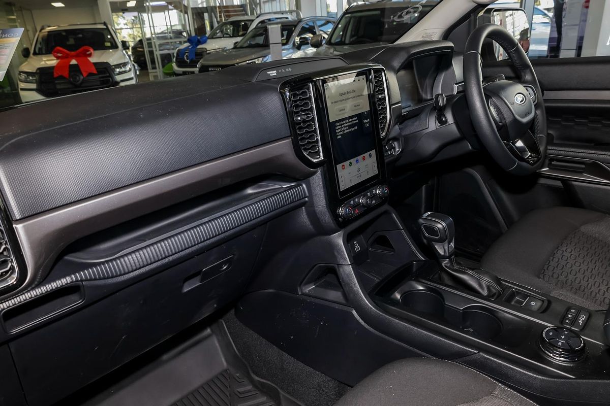 2024 Ford Ranger XLT 4X4 2.0L