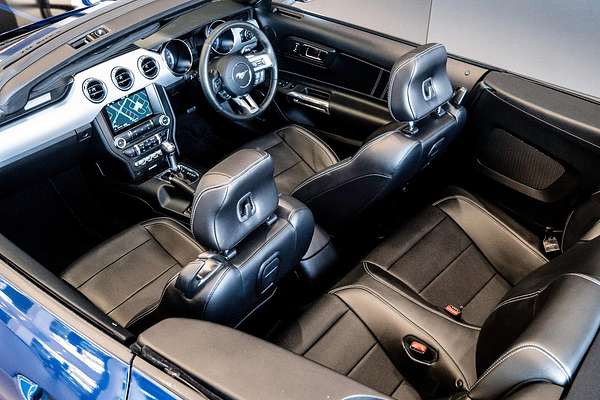 2017 Ford Mustang FM
