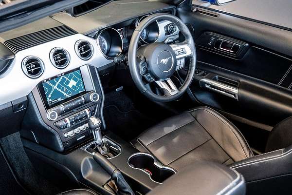 2017 Ford Mustang FM