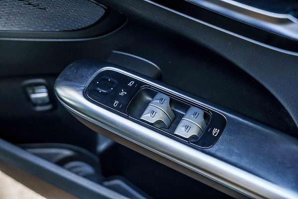 2023 Mercedes-Benz C-Class C200 Edition C W206