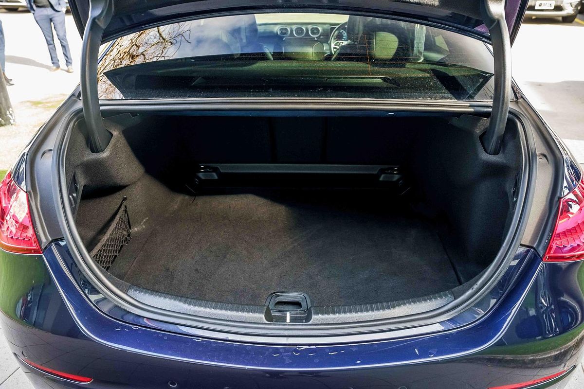 2023 Mercedes-Benz C-Class C200 Edition C W206