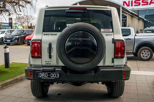 2025 GWM Tank 300 Lux P01