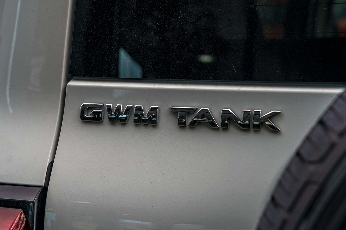 2025 GWM Tank 300 Lux P01