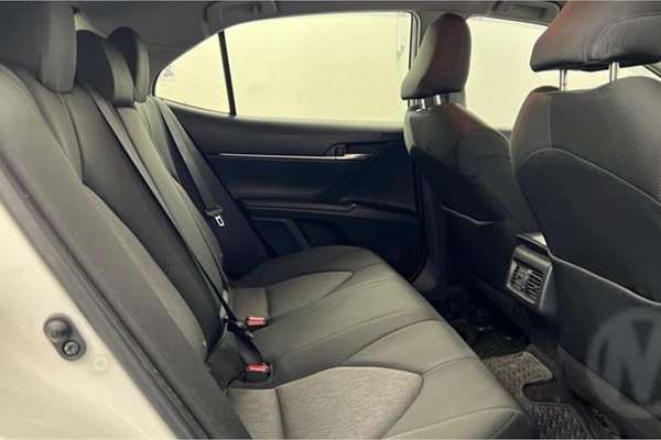 2018 Toyota Camry Ascent Sport AXVH71R