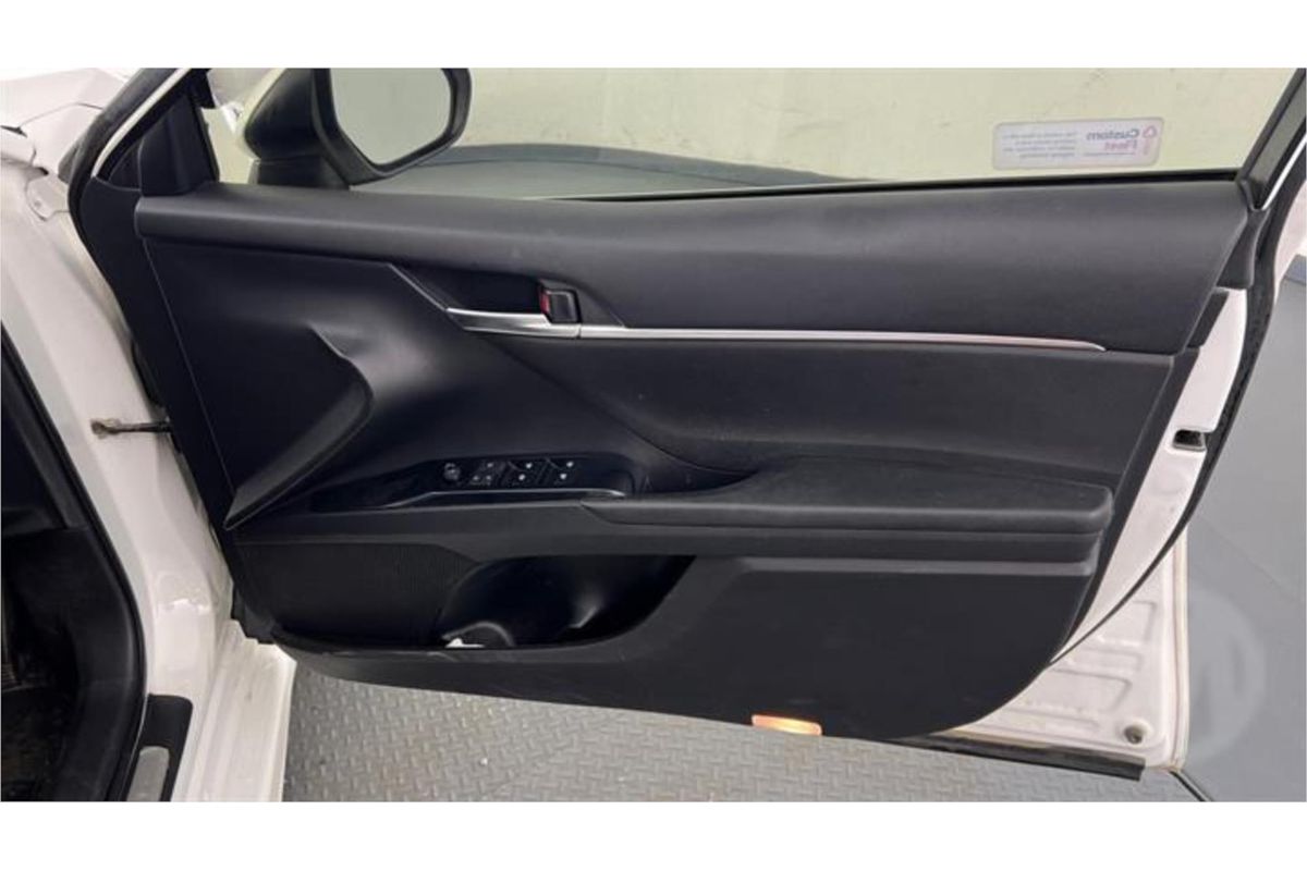 2018 Toyota Camry Ascent Sport AXVH71R
