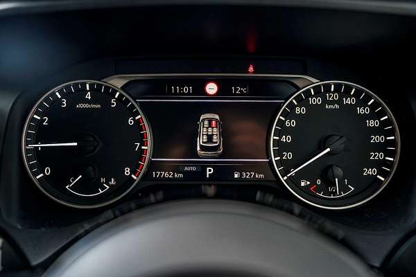 2025 Nissan X-TRAIL ST T33