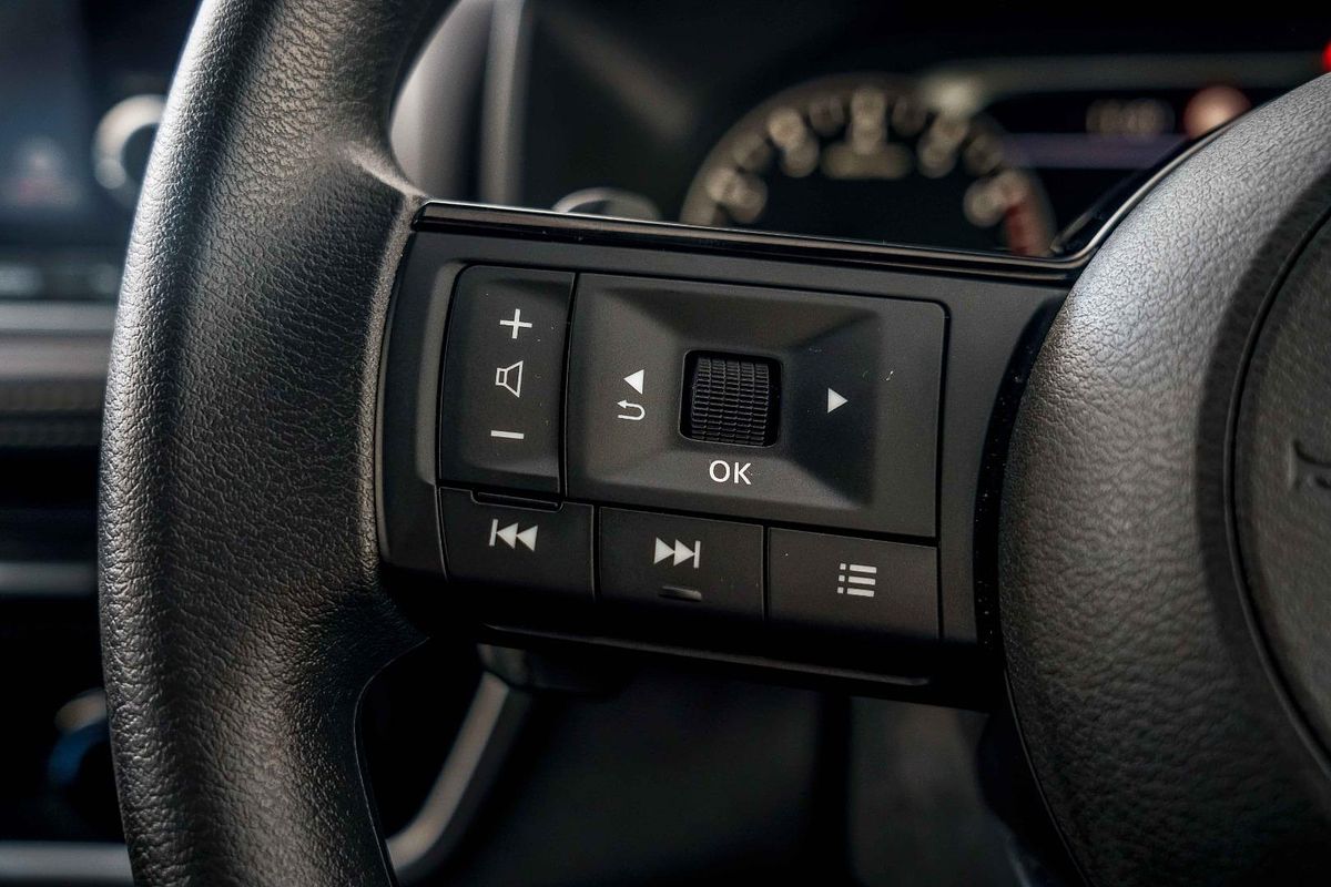 2025 Nissan X-TRAIL ST T33