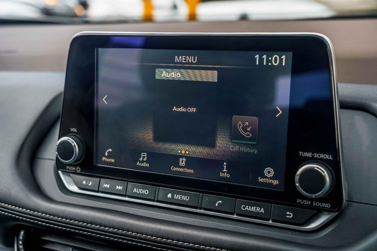 2025 Nissan X-TRAIL ST T33