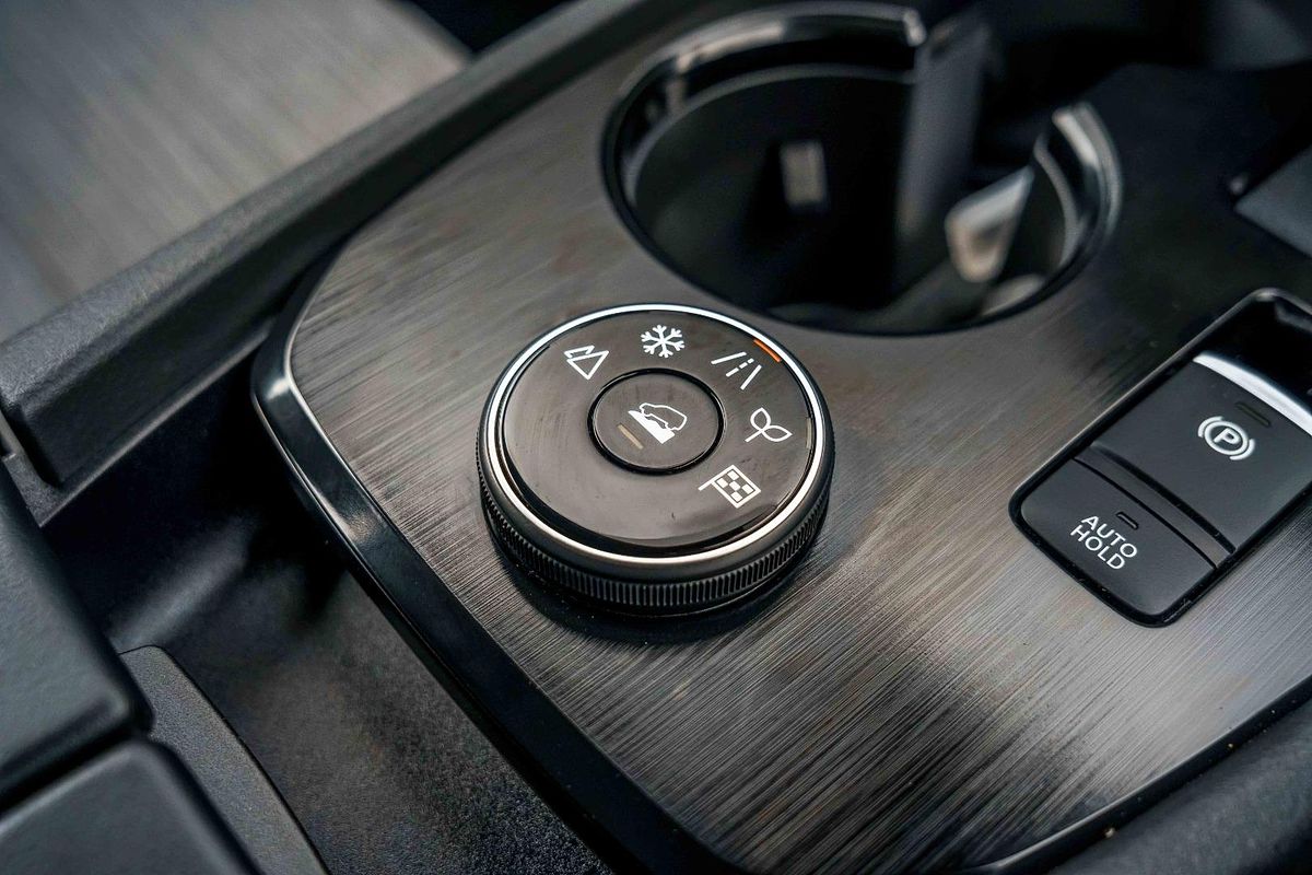 2025 Nissan X-TRAIL ST T33