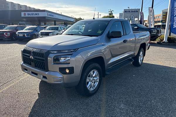 2024 Mitsubishi Triton GLX+ MV 4X4
