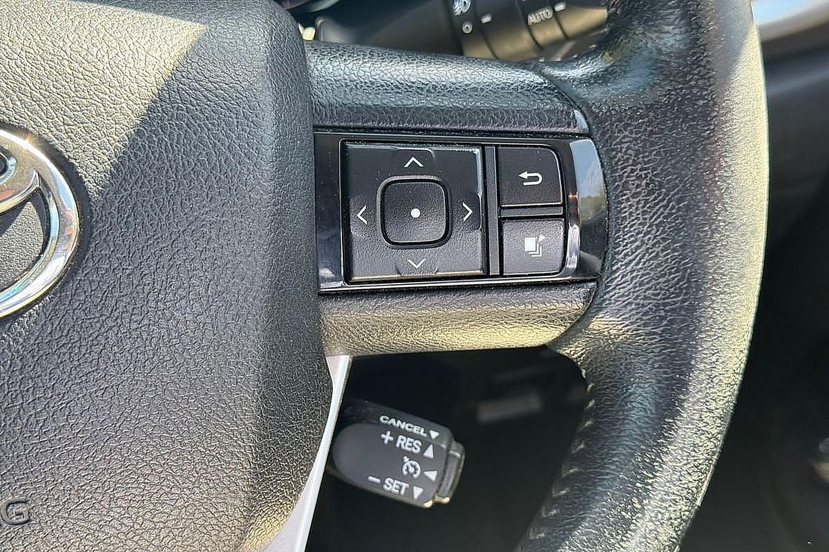 2016 Toyota Hilux SR5 GUN126R 4X4