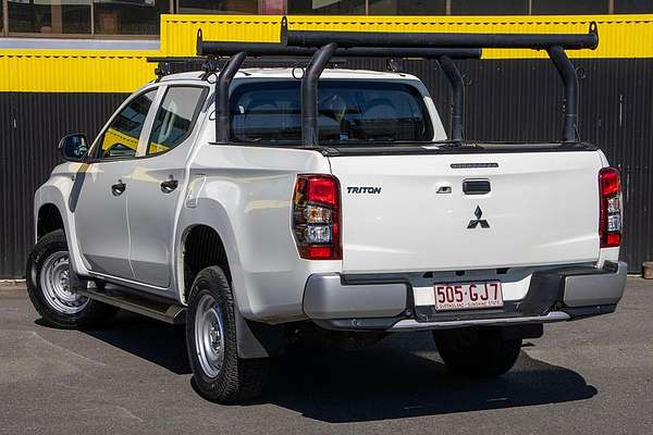 2023 Mitsubishi Triton GLX MR 4X4