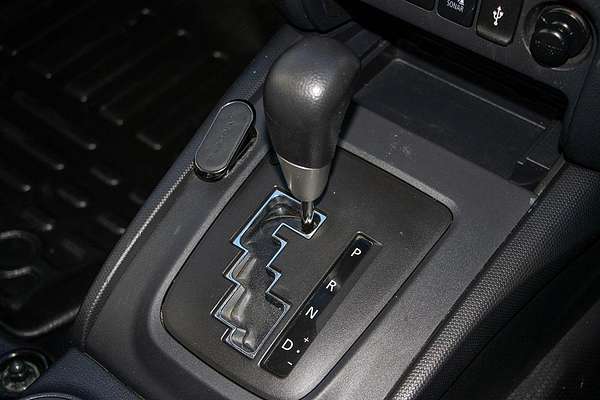 2023 Mitsubishi Triton GLX MR 4X4