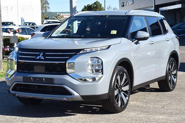 2025 Mitsubishi Outlander Aspire ZM