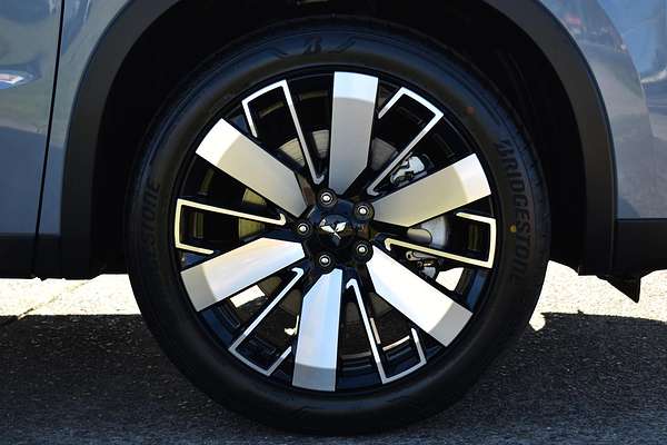 2025 Mitsubishi Outlander Aspire ZM
