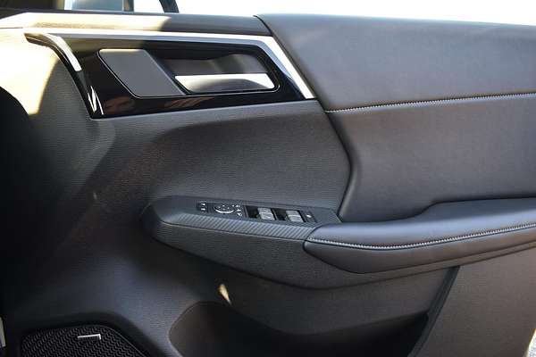 2025 Mitsubishi Outlander Aspire ZM