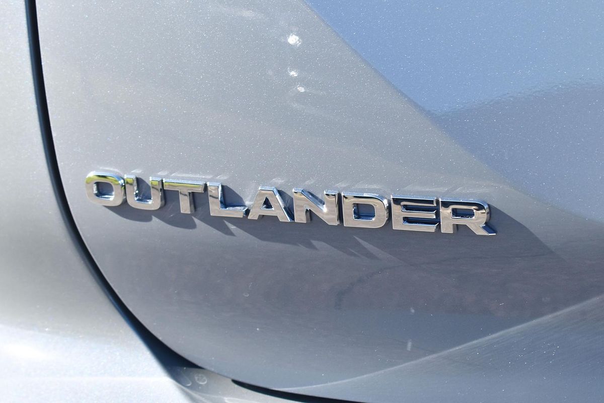 2025 Mitsubishi Outlander Aspire ZM