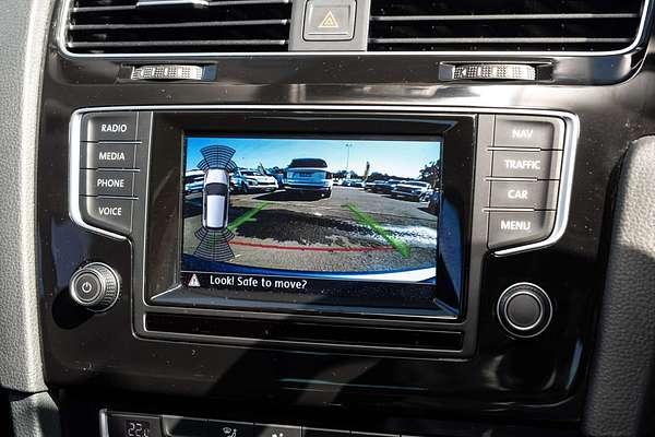 2013 Volkswagen Golf 103TSI Highline 7