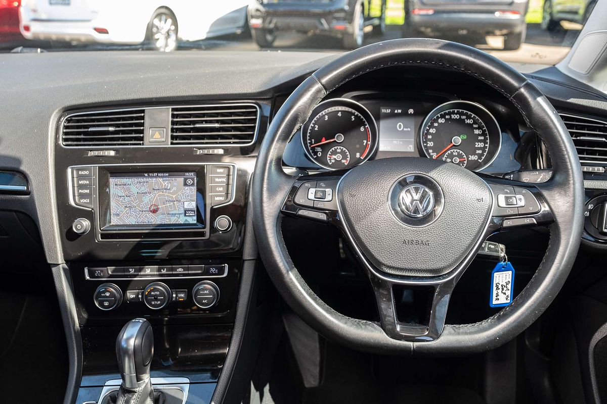 2013 Volkswagen Golf 103TSI Highline 7