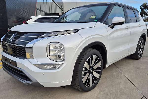 2025 Mitsubishi Outlander Exceed Tourer ZM