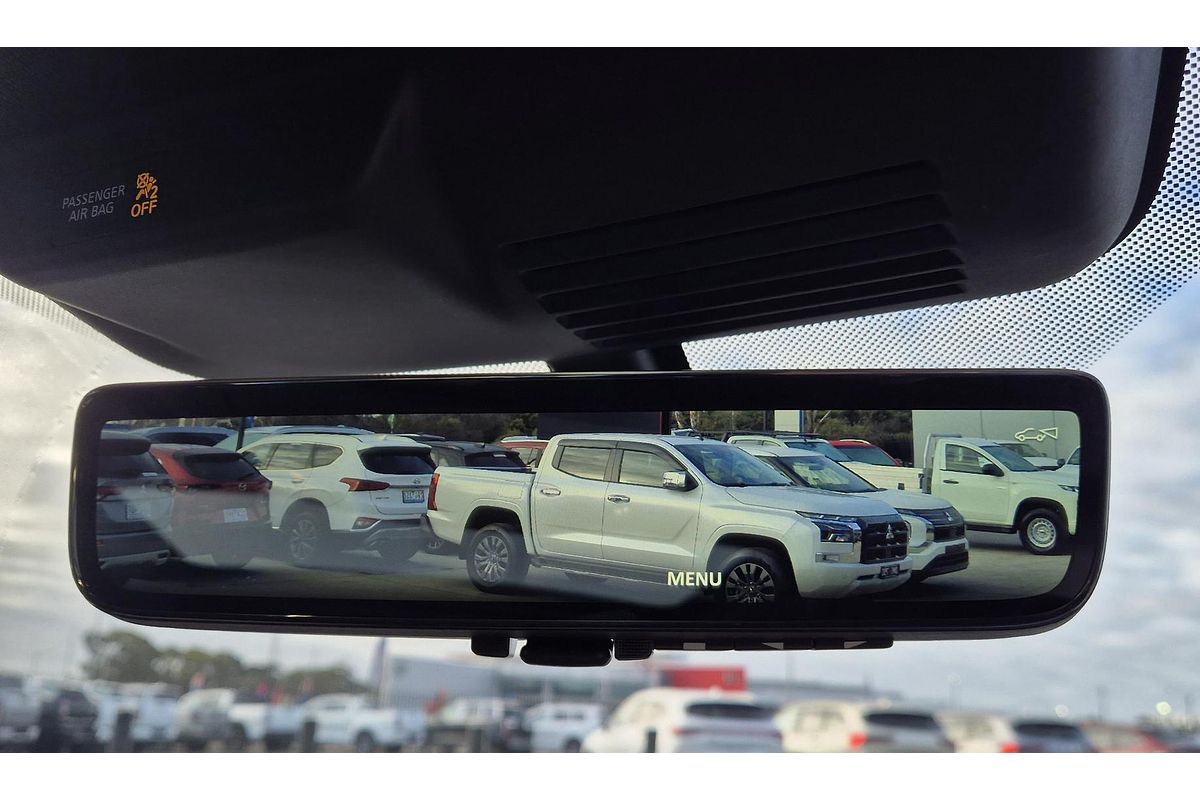 2025 Mitsubishi Outlander Exceed Tourer ZM
