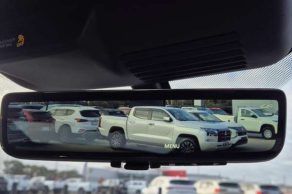 2025 Mitsubishi Outlander Exceed Tourer ZM
