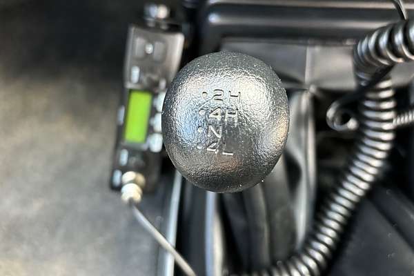 2014 Nissan Navara ST-R D22 4X4