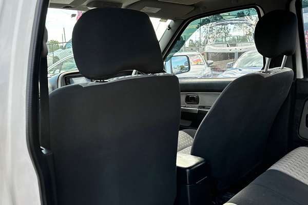 2014 Nissan Navara ST-R D22 4X4