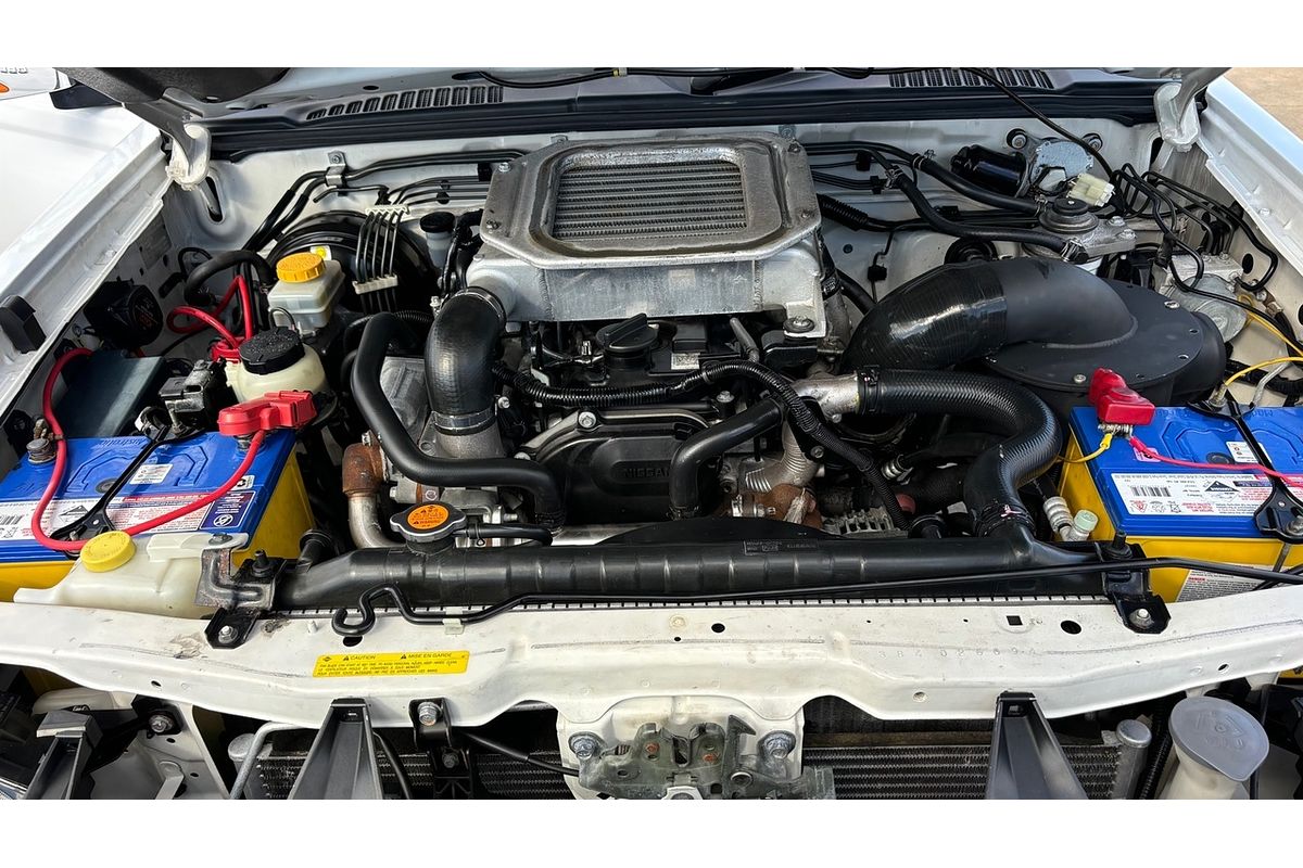 2014 Nissan Navara ST-R D22 4X4