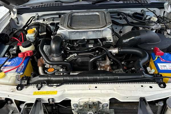 2014 Nissan Navara ST-R D22 4X4