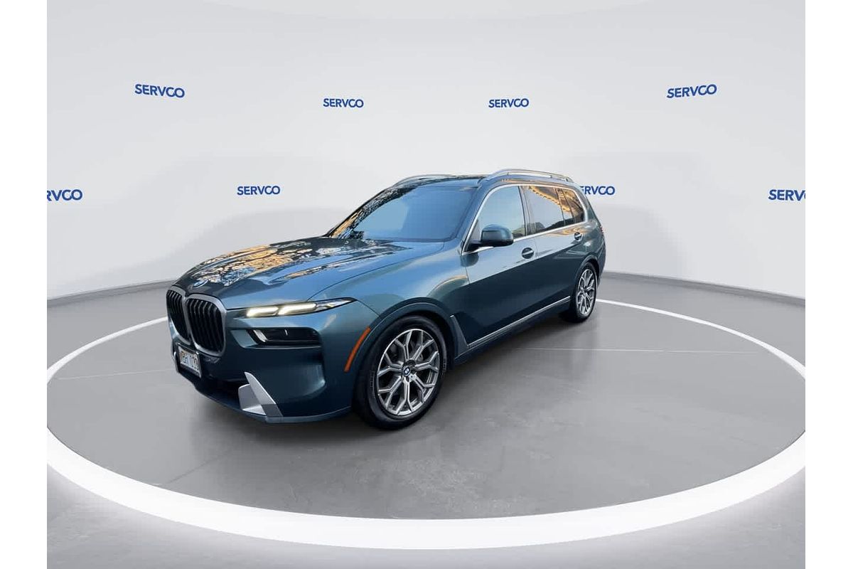 2023 BMW X7 xDrive40i