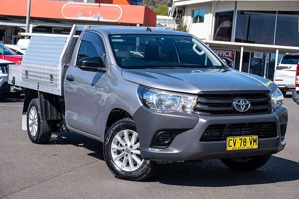 2017 Toyota Hilux Workmate TGN121R Rear Wheel Drive