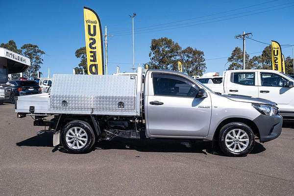 2017 Toyota Hilux Workmate TGN121R Rear Wheel Drive