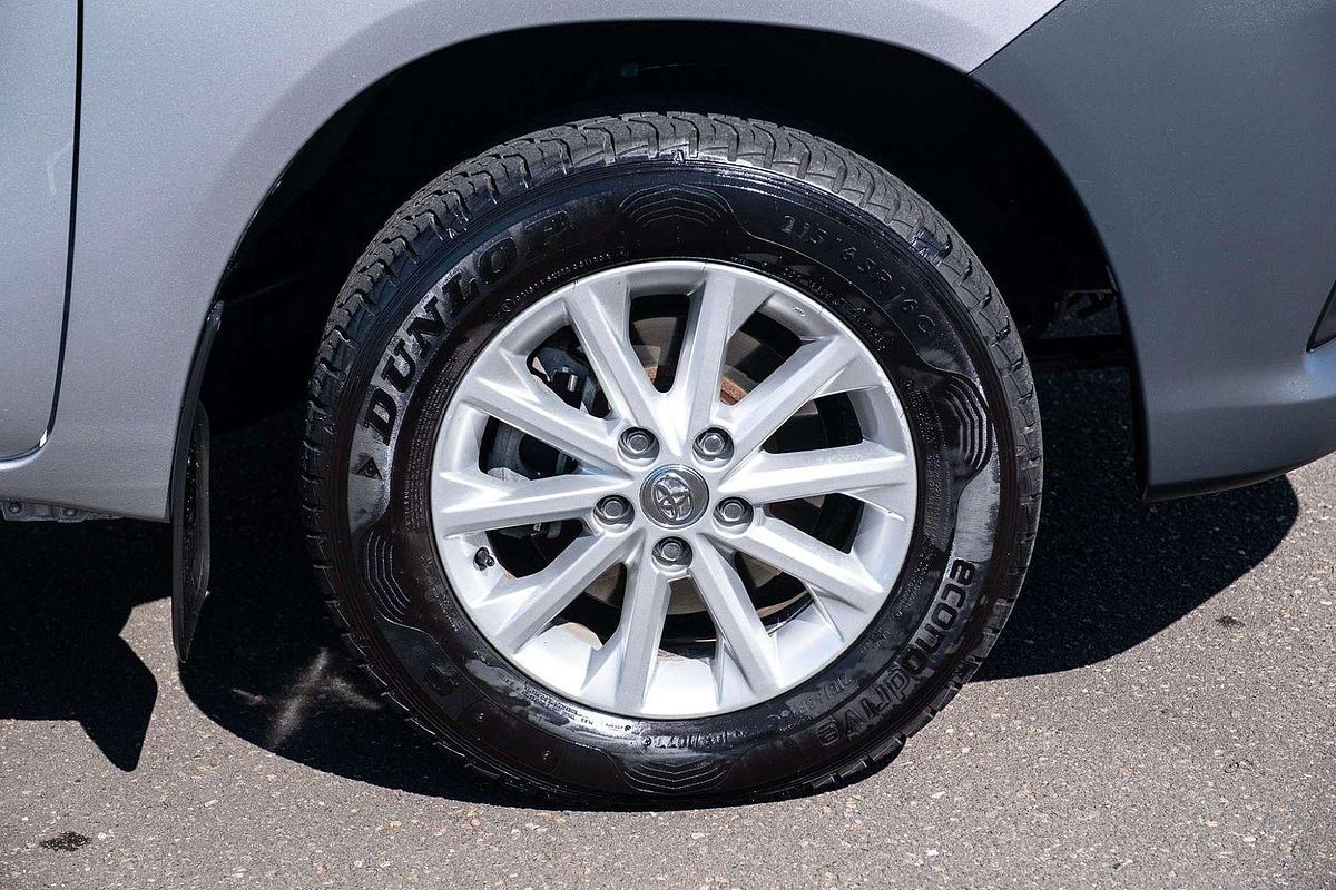 2017 Toyota Hilux Workmate TGN121R Rear Wheel Drive