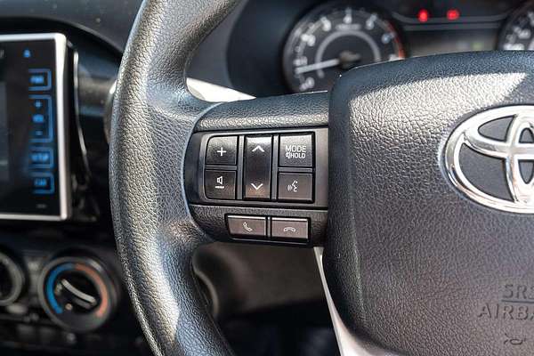 2017 Toyota Hilux Workmate TGN121R Rear Wheel Drive