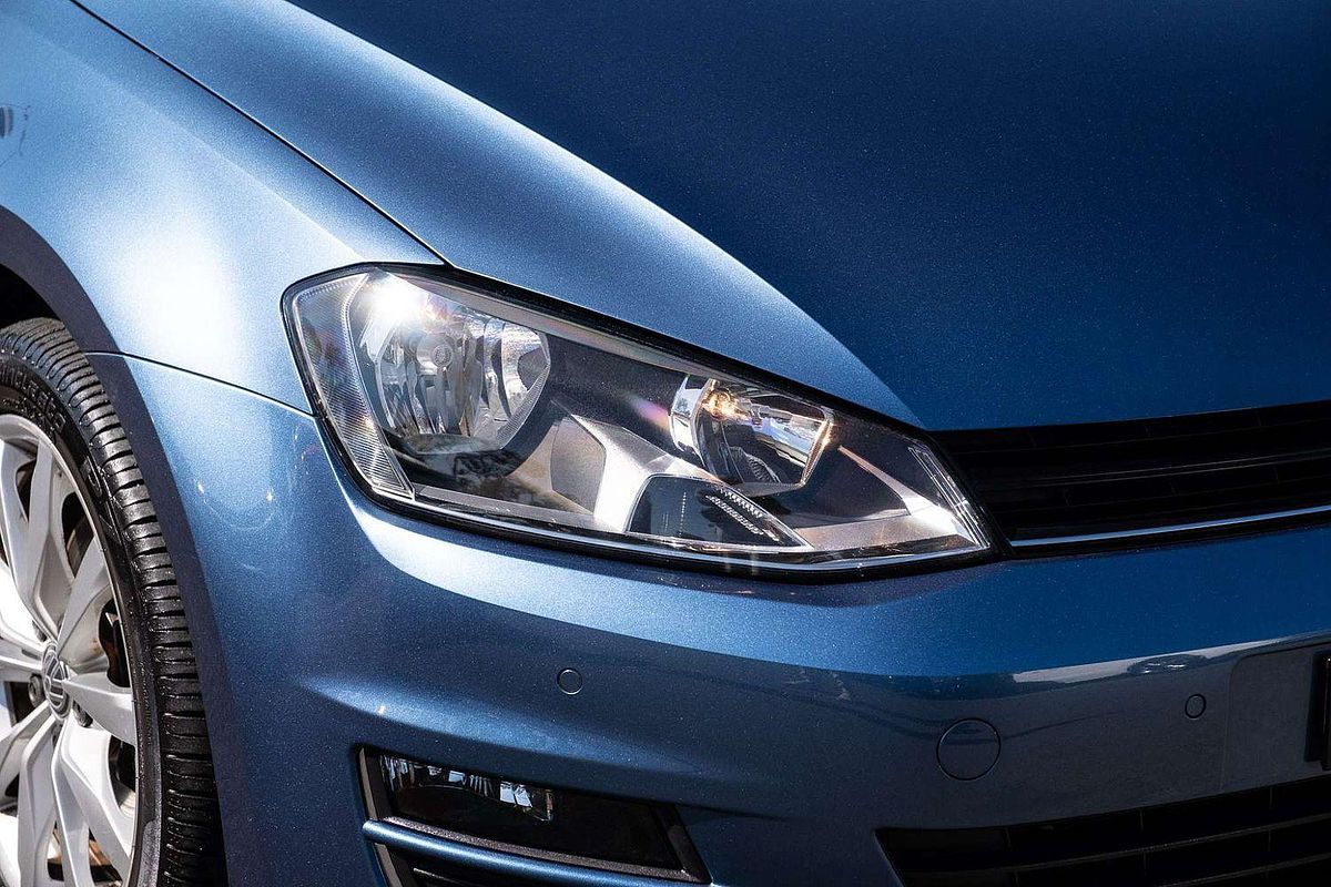 2013 Volkswagen Golf 103TSI Highline 7
