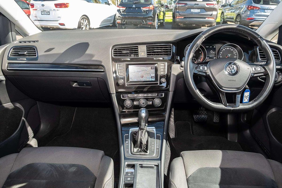 2013 Volkswagen Golf 103TSI Highline 7