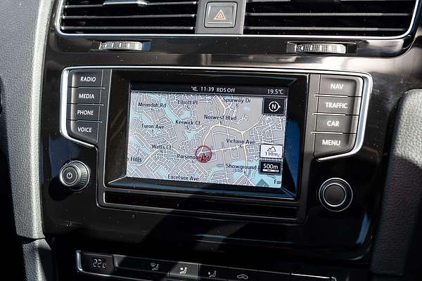 2013 Volkswagen Golf 103TSI Highline 7
