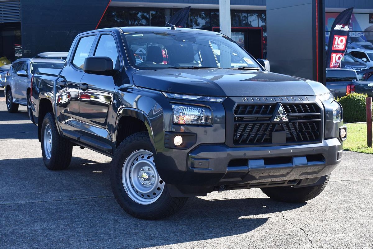 2024 Mitsubishi Triton GLX MV 4X4