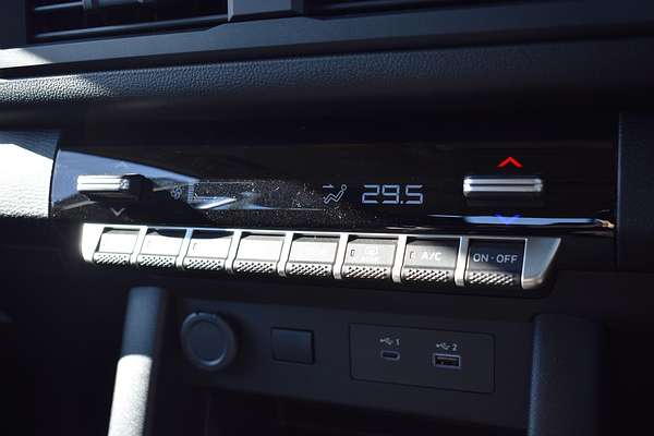 2024 Mitsubishi Triton GLX MV 4X4