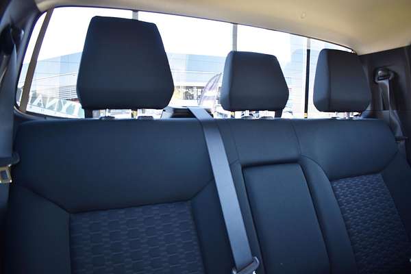 2024 Mitsubishi Triton GLX MV 4X4