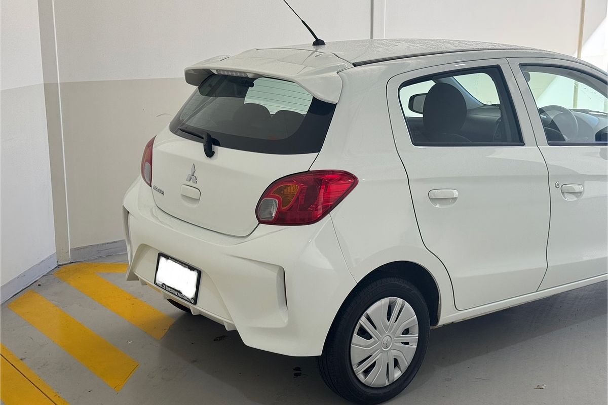 2021 Mitsubishi Mirage ES LB
